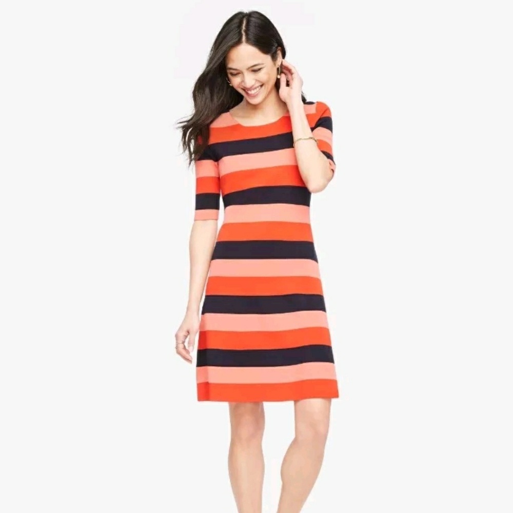 ✴️ SOLD✴️ Ann Taylor Striped Knit Dress